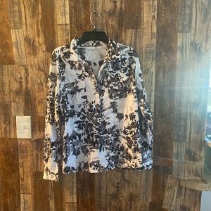 New York Company black and white brush stroke henely collared shirt size Xl